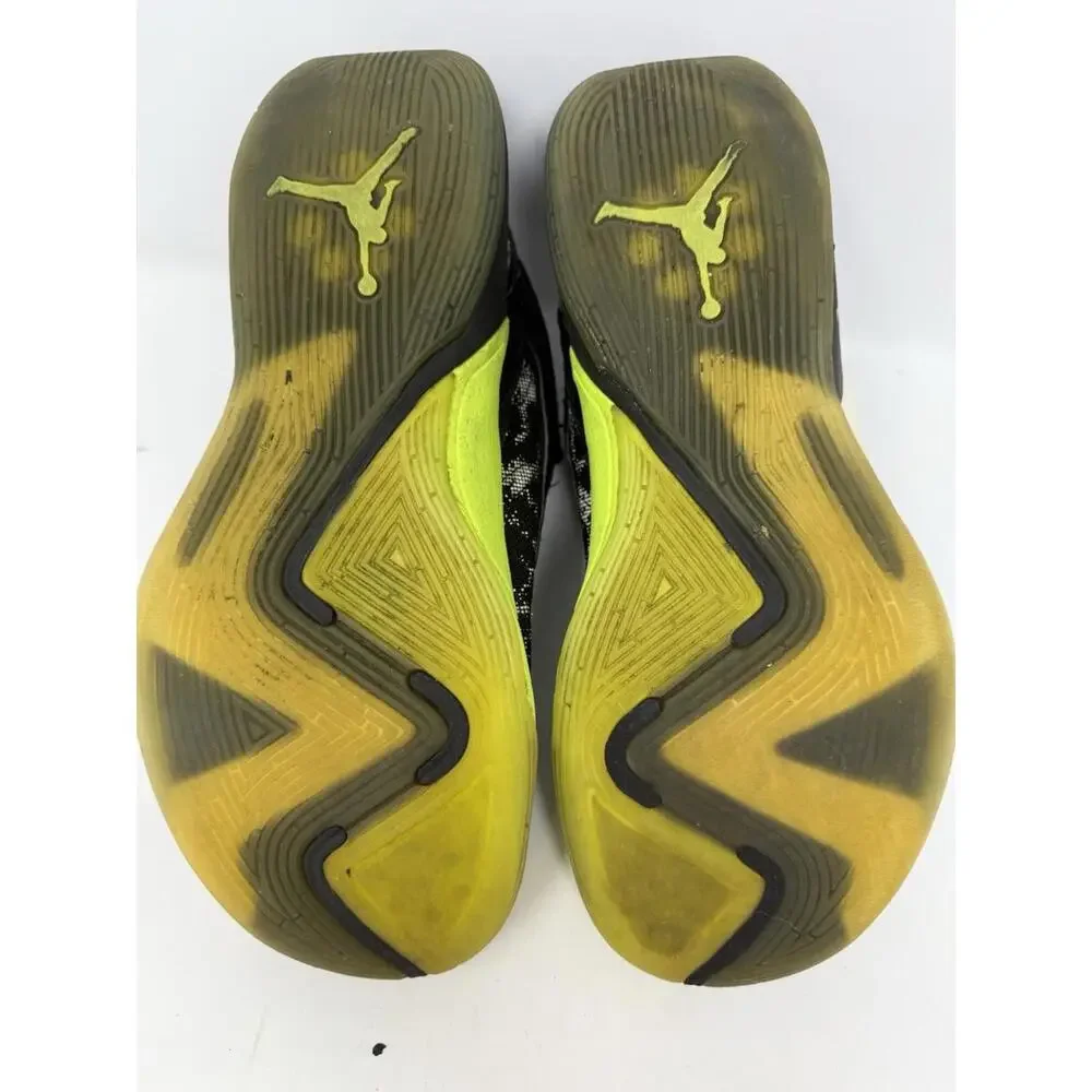 Men's Nike Air Jordan Luka 2 DX8733-017 Black‎ White Volt Size 8.5US